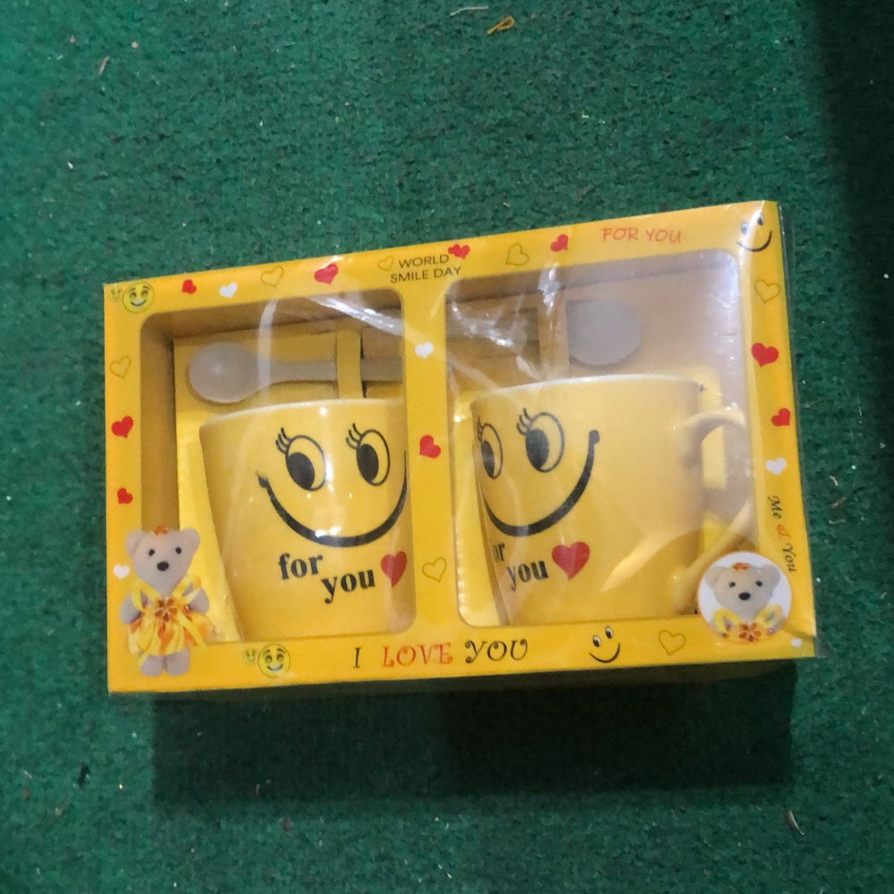 Romantic Smiley Face Twin Mug Gift Set – Set of 2 Ceramic Coffee Cups with Spoons & Elegant Gift Box Packaging