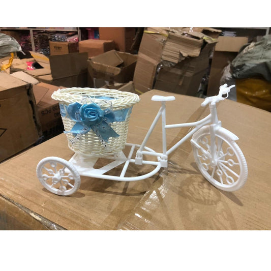 Miniature Tricycle Flower Basket – Elegant Table Decor & Gift Piece (Available in Multiple Colors)