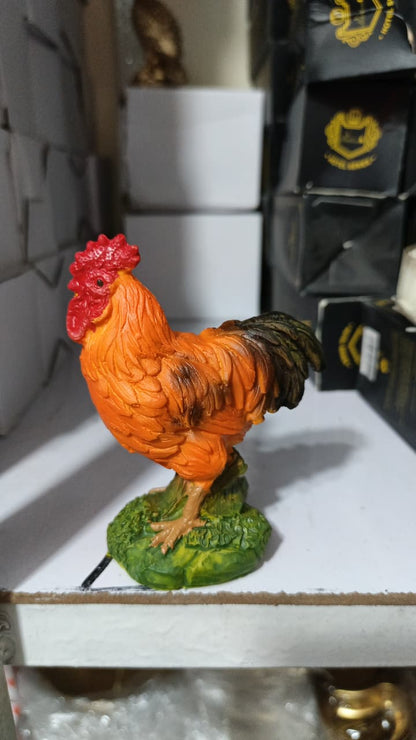 Handcrafted Decorative Bird Figurine – Vibrant Resin Bird on Tree Stump for Home Decor & Garden Aesthetics